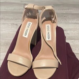 Steve Madden Cream Heeled Sandals Minimalist Design